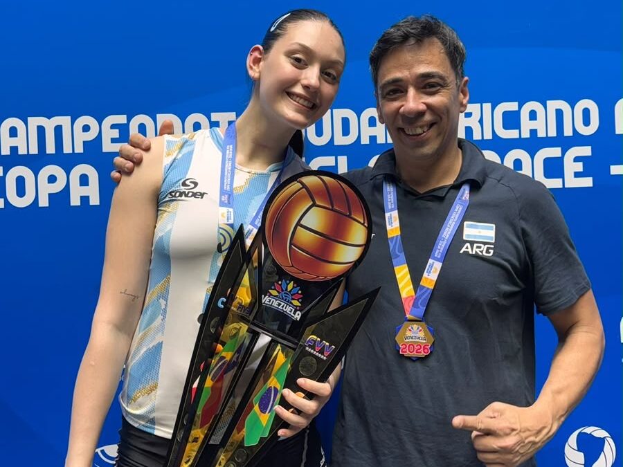 Orgullo bonaerense: Abril Faiazzo y Federico Bonvissuto, campeones sudamericanos con la Selección Argentina U19